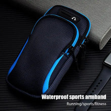 Carregar imagem no visualizador da galeria, Universal 6.7'' Phone Armband Outdoor Waterproof Fitness Running Sport Arm Cellphone Holder With Headphone Jack Mobile Phone Bag
