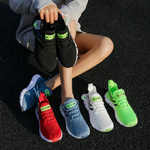 Carregar imagem no visualizador da galeria, Tênis esportivo casual masculino, respirável e leve, em mesh, preto, para corrida