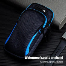 Carregar imagem no visualizador da galeria, Universal 6.7'' Phone Armband Outdoor Waterproof Fitness Running Sport Arm Cellphone Holder With Headphone Jack Mobile Phone Bag